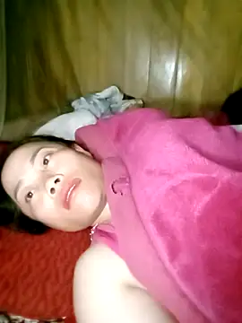 CoMay003 online show from April 4, 6:25 pm