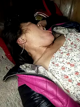 CoMay003 online show from January 6, 9:41 pm