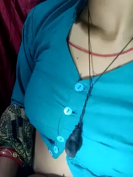 Snapshot of Sonam9696 chatting on February 17, 8:28 pm Sonam9696 online show from February 17, 8:28 pm