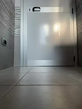 tivengoinbocca247 online show from April 23, 3:57 pm