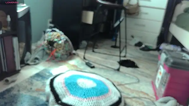 bimbo gurl online show from April 10, 6:04 pm