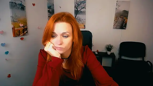 Snapshot of PeppyMia chatting on November 29, 6:35 am PeppyMia online show from November 29, 6:35 am