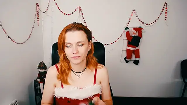 Snapshot of PeppyMia chatting on December 22, 7:58 pm PeppyMia online show from December 22, 7:58 pm