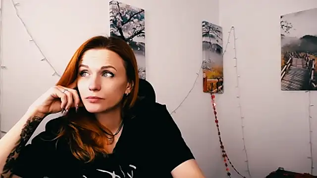 PeppyMia online show from May 28, 11:27 am