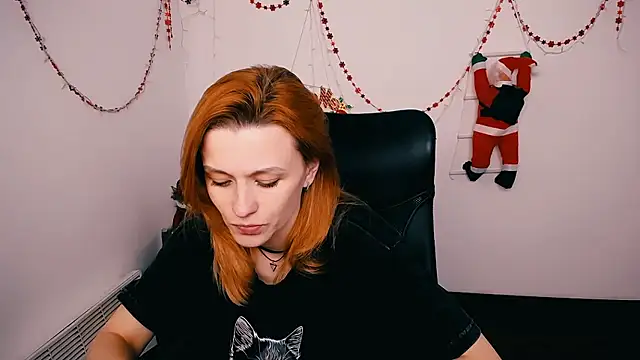 Snapshot of PeppyMia chatting on January 11, 11:50 am PeppyMia online show from January 11, 11:50 am