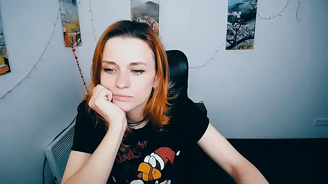 PeppyMia online show from May 7, 6:39 am