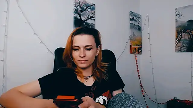 PeppyMia online show from May 10, 5:22 am