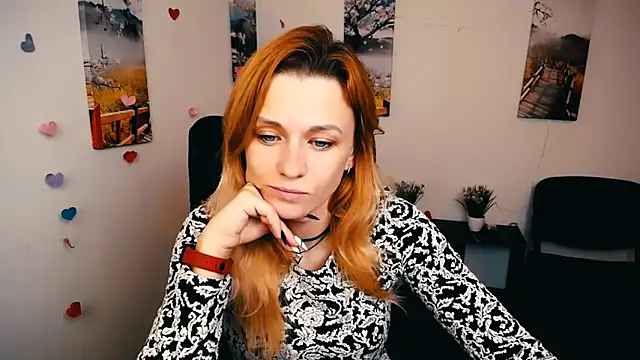 Snapshot of PeppyMia chatting on November 14, 2:59 am PeppyMia online show from November 14, 2:59 am