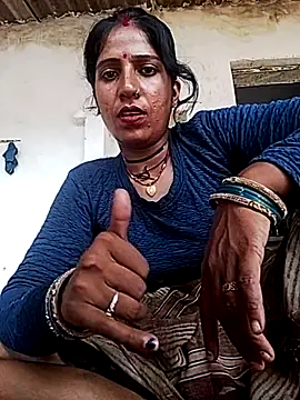 Snapshot of MISS-KAYA chatting on July 2, 6:30 am MISS-KAYA online show from July 2, 6:30 am