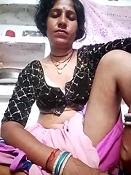 Snapshot of MISS-KAYA chatting on July 3, 11:22 pm MISS-KAYA online show from July 3, 11:22 pm