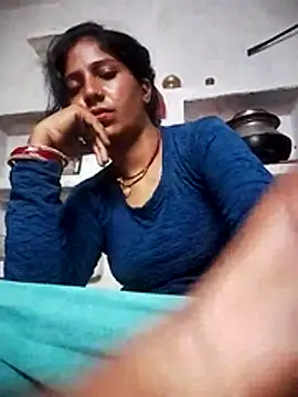 Snapshot of MISS-KAYA chatting on July 24, 9:33 pm MISS-KAYA online show from July 24, 9:33 pm