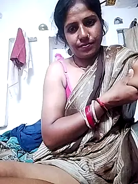 Snapshot of MISS-KAYA chatting on July 26, 8:49 pm MISS-KAYA online show from July 26, 8:49 pm
