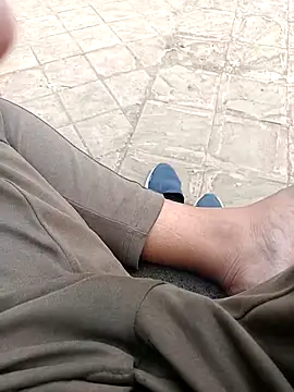 Snapshot of VadodaraBBC chatting on November 22, 10:36 am VadodaraBBC online show from November 22, 10:36 am