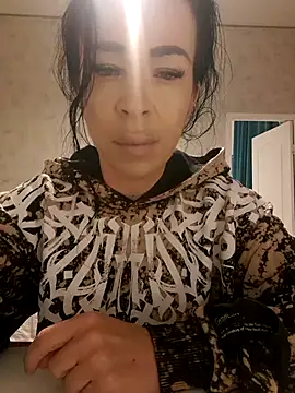 Snapshot of Rosaliemilaxxx chatting on October 8, 11:23 am Rosaliemilaxxx online show from October 8, 11:23 am
