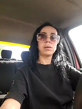 Snapshot of Rosaliemilaxxx chatting on October 11, 11:00 am Rosaliemilaxxx online show from October 11, 11:00 am