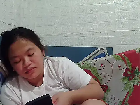 cris sweety online show from October 17, 7:22 am