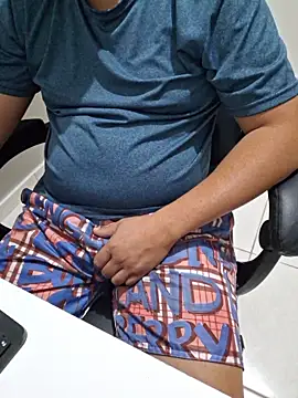 Carloskasado online show from October 23, 11:36 pm