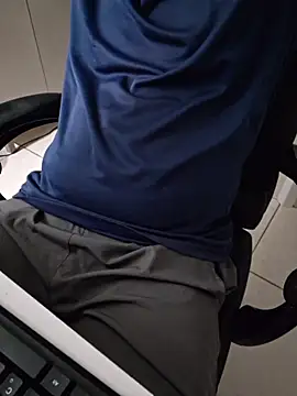 Carloskasado online show from January 8, 6:08 am