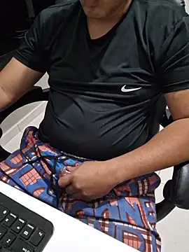 Carloskasado online show from October 30, 11:12 pm