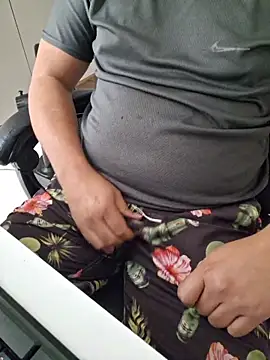 Carloskasado online show from January 19, 1:26 pm