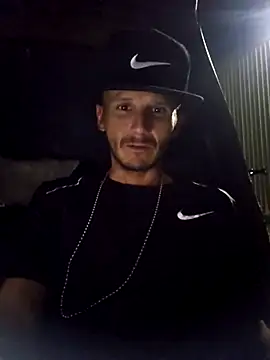 Romance32 online show from November 6, 2:59 am