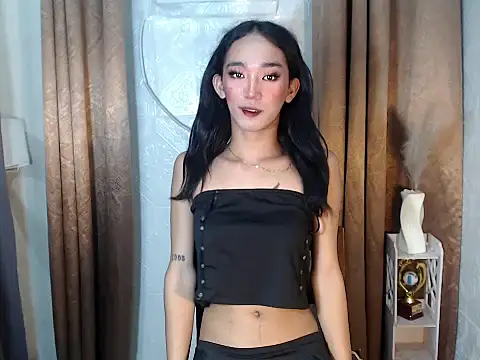 Snapshot of asian_slutt143 chatting on June 16, 3:23 pm asian slutt143 online show from June 16, 3:23 pm