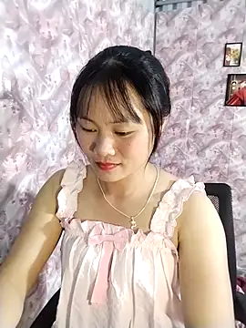 Snapshot of Sisi_dy01 chatting on October 30, 11:52 am Sisi dy01 online show from October 30, 11:52 am