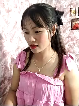 Snapshot of Sisi_dy01 chatting on October 28, 11:53 am Sisi dy01 online show from October 28, 11:53 am