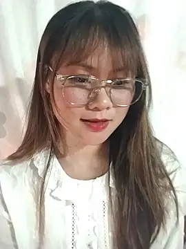 Snapshot of Sisi_dy01 chatting on July 4, 1:48 pm Sisi dy01 online show from July 4, 1:48 pm