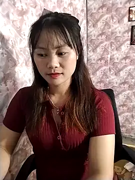 Snapshot of Sisi_dy01 chatting on November 3, 12:20 pm Sisi dy01 online show from November 3, 12:20 pm