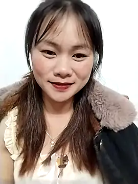 Snapshot of Sisi_dy01 chatting on November 19, 10:59 am Sisi dy01 online show from November 19, 10:59 am