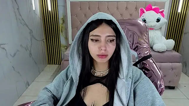 Snapshot of alehp_rose_s chatting on May 6, 1:15 pm alehp rose s online show from May 6, 1:15 pm
