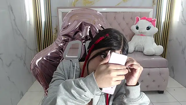 alehp rose s online show from February 11, 1:11 pm