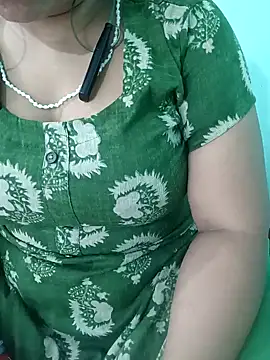 Snapshot of Anjali-bhabhi chatting on October 2, 9:01 am Anjali-bhabhi online show from October 2, 9:01 am
