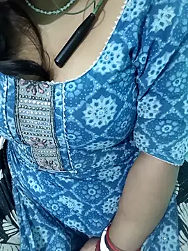 Snapshot of Anjali-bhabhi chatting on November 4, 10:46 pm Anjali-bhabhi online show from November 4, 10:46 pm