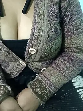 Snapshot of Anjali-bhabhi chatting on November 23, 6:07 pm Anjali-bhabhi online show from November 23, 6:07 pm