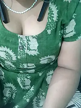 Snapshot of Anjali-bhabhi chatting on November 1, 9:36 am Anjali-bhabhi online show from November 1, 9:36 am