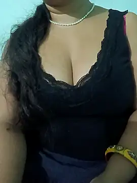 Snapshot of Anjali-bhabhi chatting on September 9, 5:33 pm Anjali-bhabhi online show from September 9, 5:33 pm
