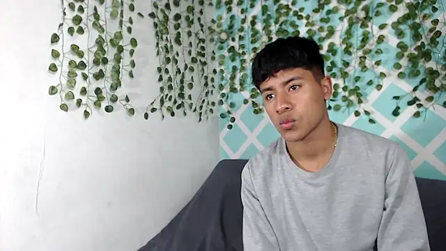 sebas boys577 online show from September 13, 1:44 pm