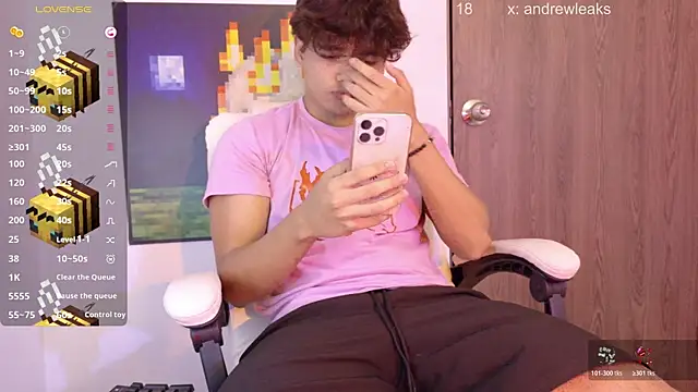 an drew18 online show from June 20, 1:49 pm