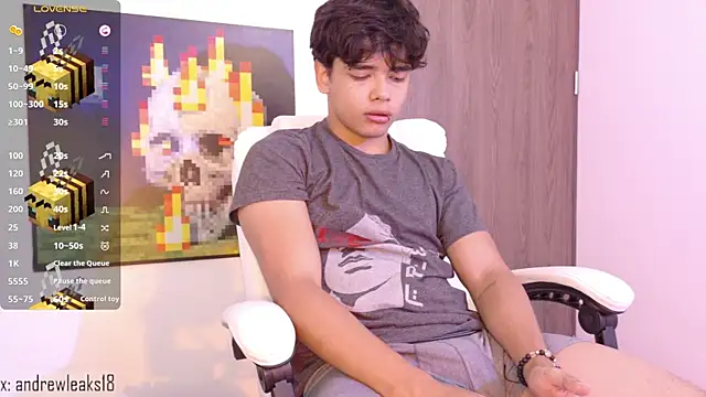 an drew18 online show from November 26, 1:33 pm