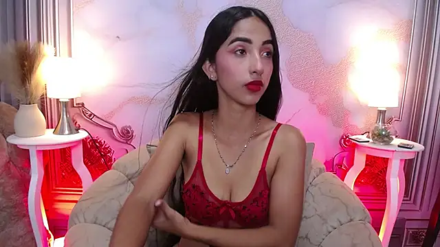 Snapshot of MilkyLally chatting on February 14, 12:05 pm MilkyLally online show from February 14, 12:05 pm