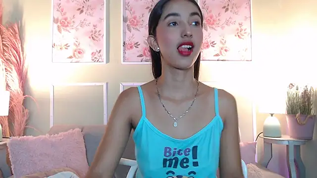 MilkyLally online show from January 17, 11:47 am