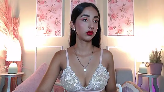 Snapshot of MilkyLally chatting on February 5, 12:01 pm MilkyLally online show from February 5, 12:01 pm