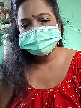 misspriya03 online show from October 14, 9:32 am