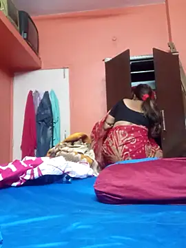 misspriya03 online show from January 9, 6:20 am