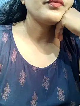 Snapshot of spicysuhana chatting on July 1, 3:40 am spicysuhana online show from July 1, 3:40 am
