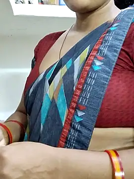 Snapshot of spicysuhana chatting on June 21, 3:07 pm spicysuhana online show from June 21, 3:07 pm