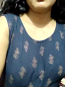 Snapshot of spicysuhana chatting on June 7, 5:40 pm spicysuhana online show from June 7, 5:40 pm