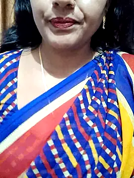 Snapshot of spicysuhana chatting on November 22, 8:02 am spicysuhana online show from November 22, 8:02 am